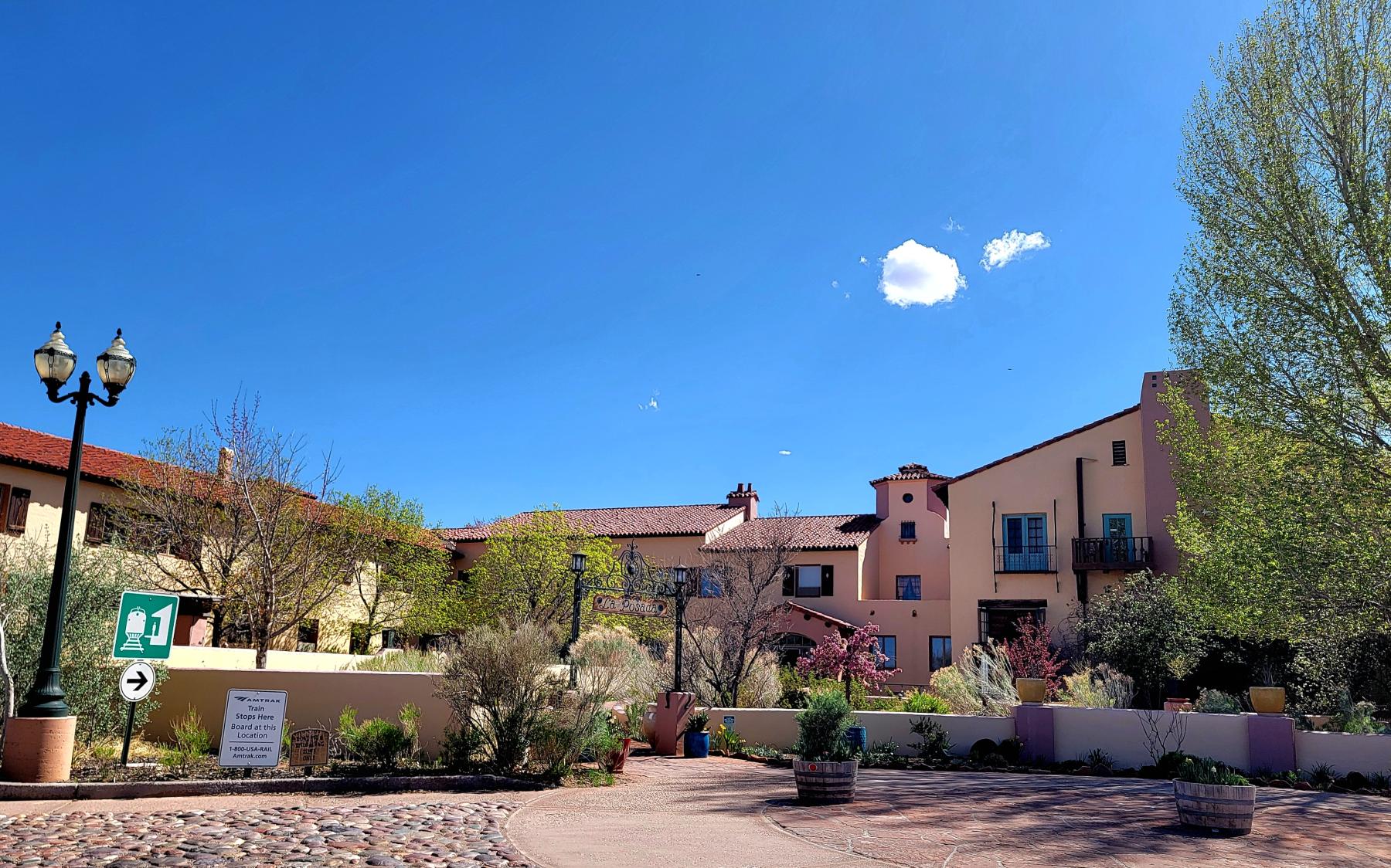 La Posada Hotel, Winslow AZ — Photo: Cullen328, CC BY-SA 4.0, via Wikimedia Commons